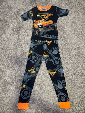 Kids Monster Jam “El Toro” Pj set.